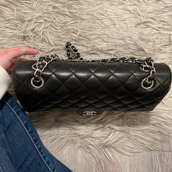 Chanel Medium Classic Double Flab Black - Picture 12 of 13